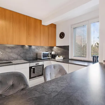 Barbyb - With Free Parking Daire Bratislava
